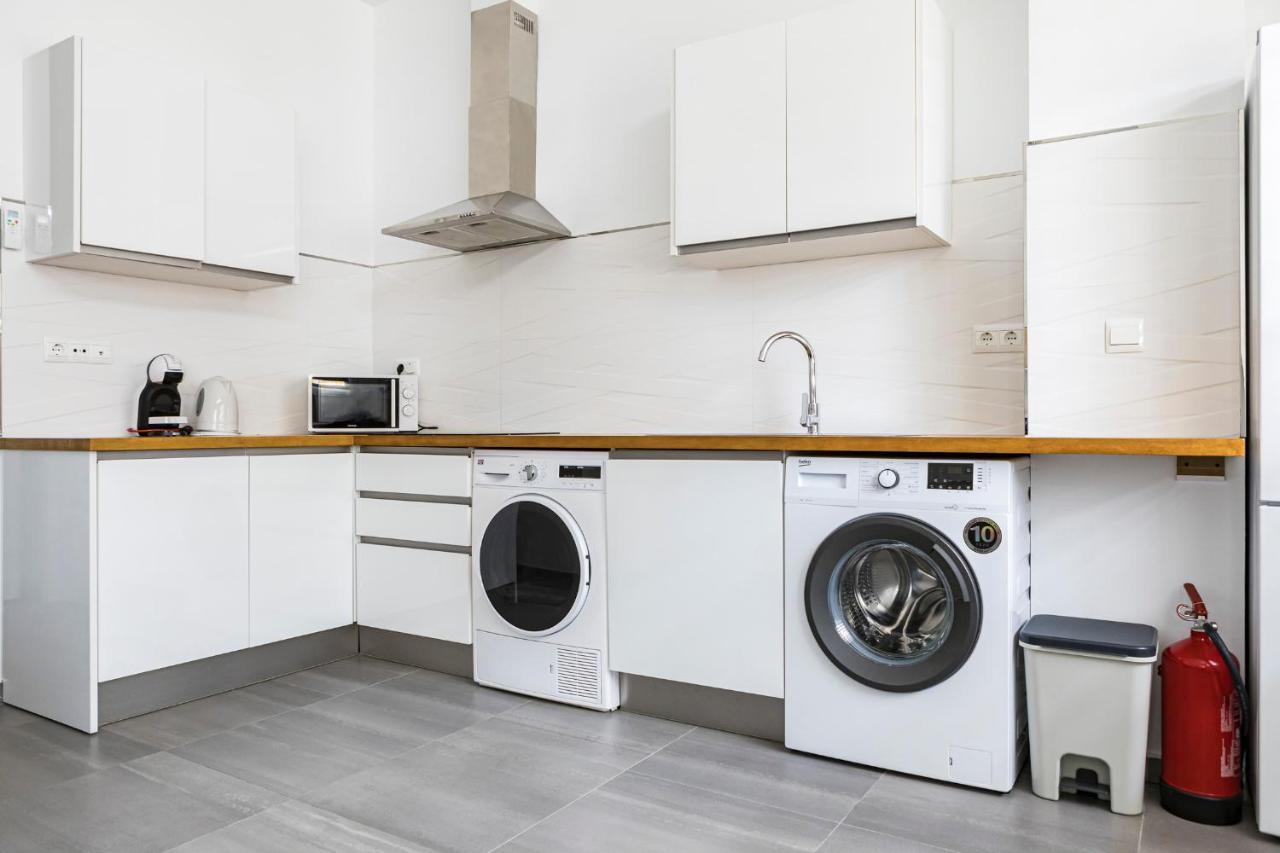 Mediterraneo Apartment Малага Екстер'єр фото